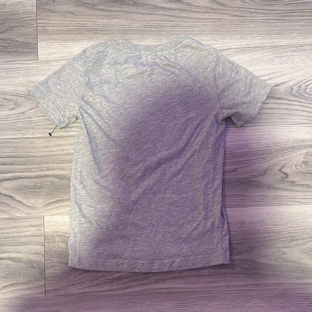 Converse Kids Gray T-Shirt - Picture 2 of 3